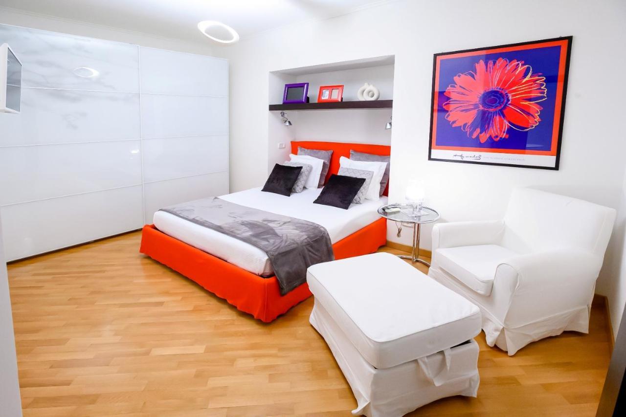 Nipare Suite - Dimore Partenopee Naples Exterior photo